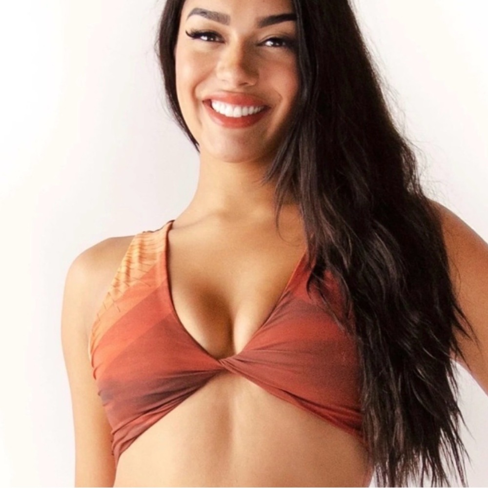 Sunset Orange Women's yoga democracy Crop Top - Picture 3 of 7